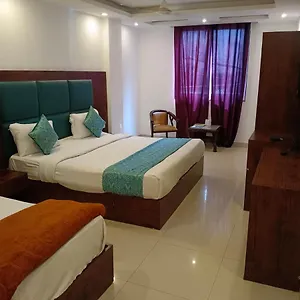 The Tark Near Igi Airport Delhi Hotel