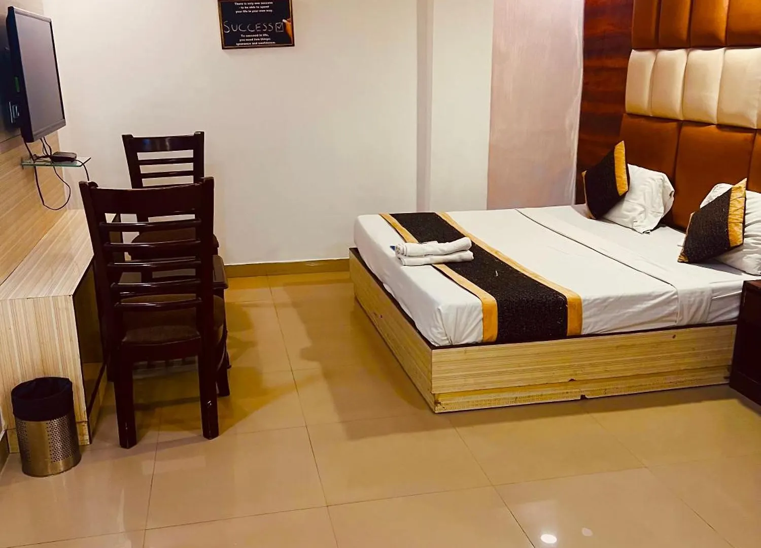 Hotel Clayton New Delhi